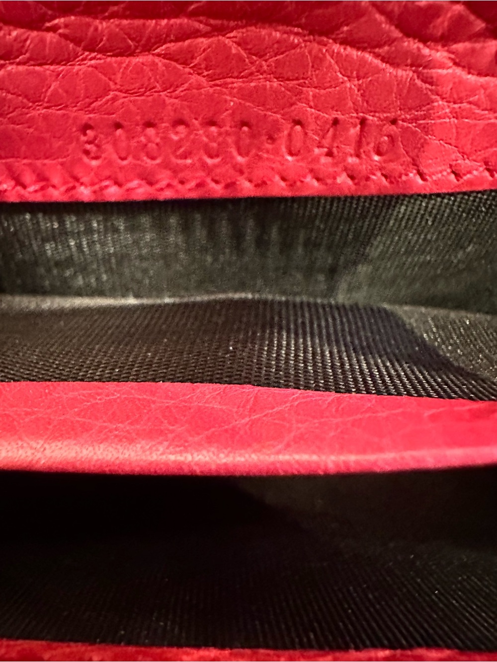 Gucci Bright Pink Pebbled Soho Zip Around Wallet - Picture 7 of 10